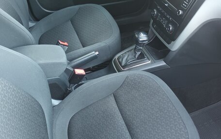Skoda Yeti I рестайлинг, 2012 год, 550 000 рублей, 11 фотография