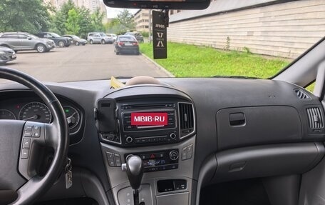 Hyundai Grand Starex Grand Starex I рестайлинг 2, 2020 год, 3 500 000 рублей, 12 фотография