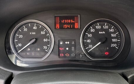 Nissan Almera, 2015 год, 680 000 рублей, 7 фотография