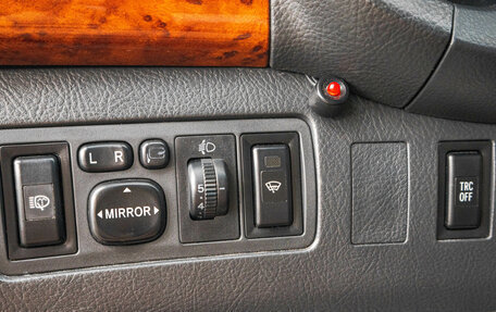 Toyota Avensis III рестайлинг, 2005 год, 899 000 рублей, 13 фотография