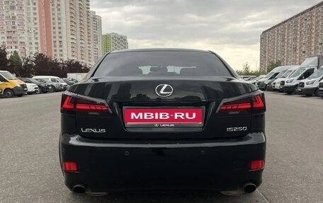 Lexus IS II рестайлинг 2, 2007 год, 1 200 000 рублей, 2 фотография