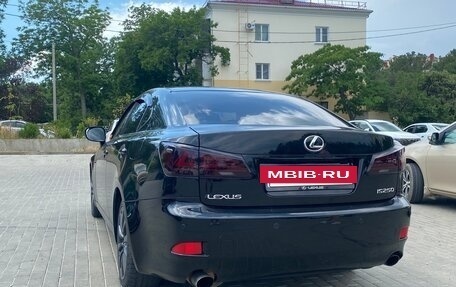 Lexus IS II рестайлинг 2, 2007 год, 1 200 000 рублей, 10 фотография