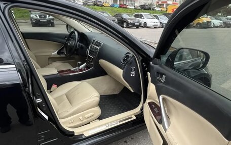 Lexus IS II рестайлинг 2, 2007 год, 1 200 000 рублей, 17 фотография