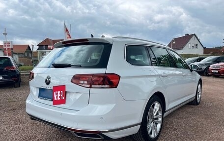 Volkswagen Passat B8 рестайлинг, 2022 год, 1 890 000 рублей, 4 фотография