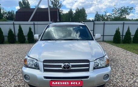 Toyota Highlander III, 2004 год, 1 300 000 рублей, 7 фотография