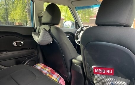 KIA Soul II рестайлинг, 2014 год, 1 100 000 рублей, 10 фотография