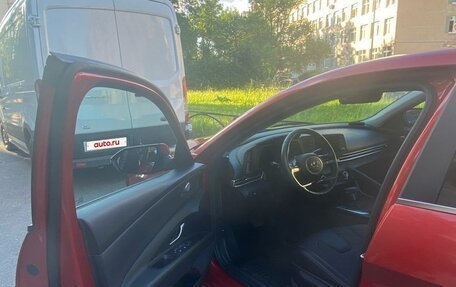 Hyundai Elantra, 2022 год, 1 900 000 рублей, 9 фотография