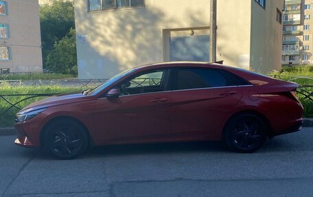 Hyundai Elantra, 2022 год, 1 900 000 рублей, 14 фотография