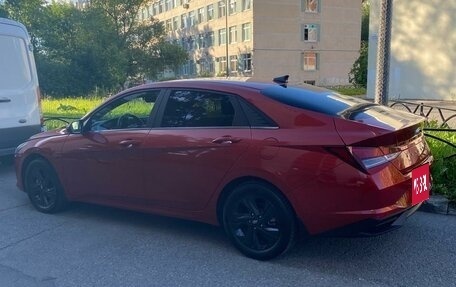 Hyundai Elantra, 2022 год, 1 900 000 рублей, 12 фотография