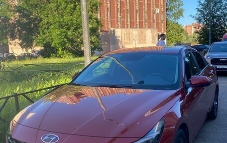 Hyundai Elantra, 2022 год, 1 900 000 рублей, 15 фотография