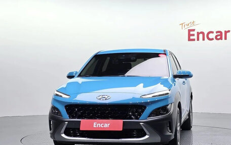 Hyundai Kona I, 2022 год, 1 650 000 рублей, 2 фотография
