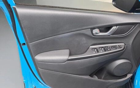 Hyundai Kona I, 2022 год, 1 650 000 рублей, 9 фотография