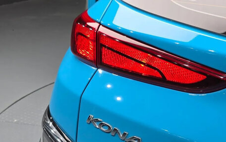 Hyundai Kona I, 2022 год, 1 650 000 рублей, 6 фотография