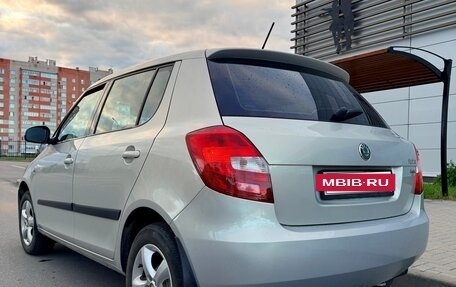 Skoda Fabia II, 2013 год, 695 000 рублей, 4 фотография