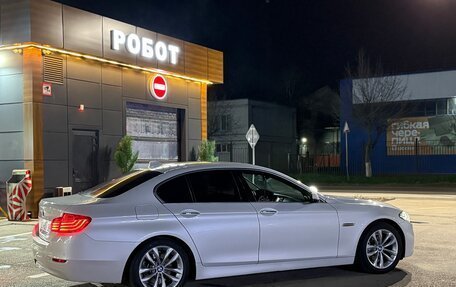 BMW 5 серия, 2016 год, 2 450 000 рублей, 3 фотография