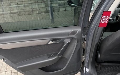 Volkswagen Passat B7, 2012 год, 1 099 000 рублей, 11 фотография