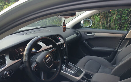 Audi A4, 2010 год, 800 000 рублей, 7 фотография