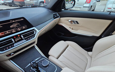 BMW 3 серия, 2020 год, 3 750 000 рублей, 12 фотография