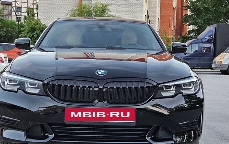 BMW 3 серия, 2020 год, 3 750 000 рублей, 2 фотография