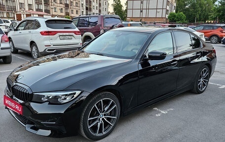 BMW 3 серия, 2020 год, 3 750 000 рублей, 3 фотография