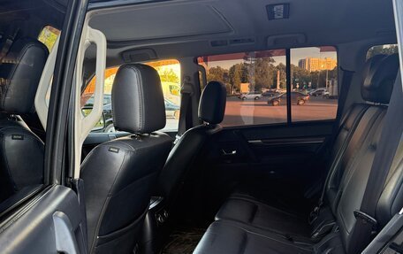Mitsubishi Pajero IV, 2008 год, 1 500 000 рублей, 8 фотография