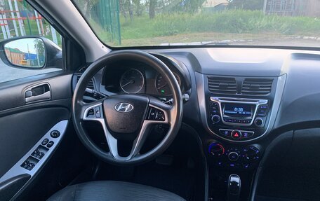 Hyundai Solaris II рестайлинг, 2015 год, 680 000 рублей, 16 фотография