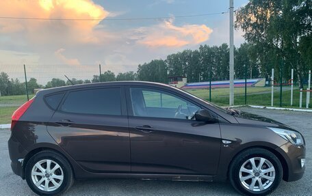 Hyundai Solaris II рестайлинг, 2015 год, 680 000 рублей, 12 фотография