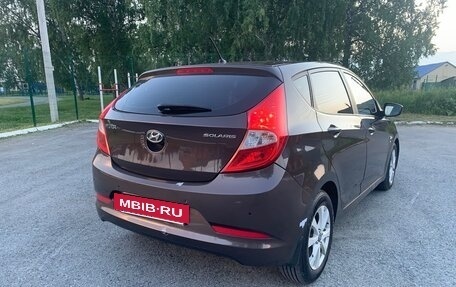 Hyundai Solaris II рестайлинг, 2015 год, 680 000 рублей, 10 фотография