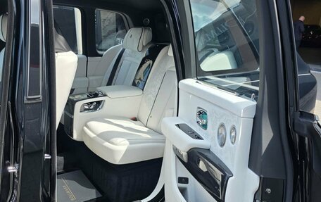 Rolls-Royce Cullinan, 2026 год, 76 000 000 рублей, 7 фотография