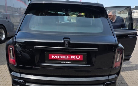 Rolls-Royce Cullinan, 2026 год, 76 000 000 рублей, 2 фотография