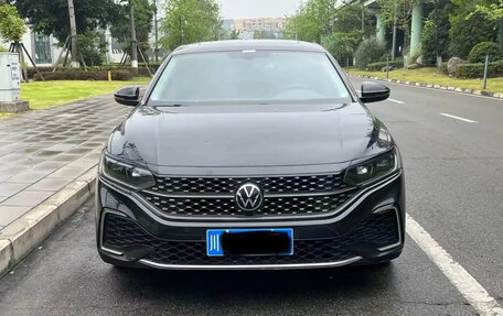 Volkswagen Passat B8 рестайлинг, 2022 год, 2 200 000 рублей, 7 фотография
