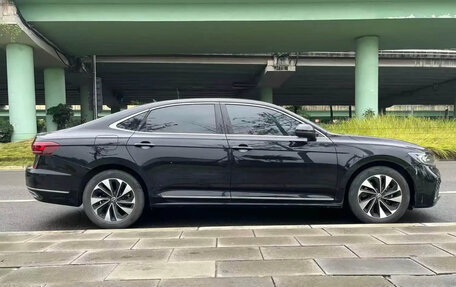 Volkswagen Passat B8 рестайлинг, 2022 год, 2 200 000 рублей, 6 фотография