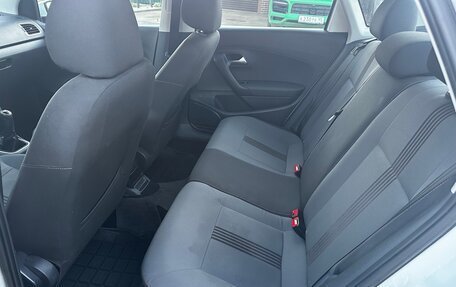 Volkswagen Polo VI (EU Market), 2017 год, 1 050 000 рублей, 9 фотография