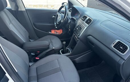 Volkswagen Polo VI (EU Market), 2017 год, 1 050 000 рублей, 8 фотография