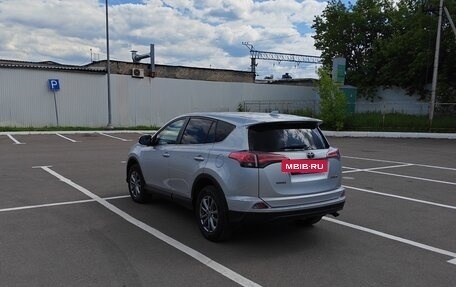 Toyota RAV4, 2016 год, 2 500 000 рублей, 5 фотография
