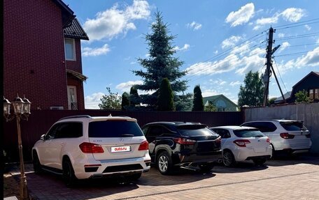 Mercedes-Benz GL-Класс, 2013 год, 2 750 000 рублей, 5 фотография