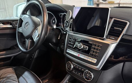 Mercedes-Benz GL-Класс, 2013 год, 2 750 000 рублей, 15 фотография