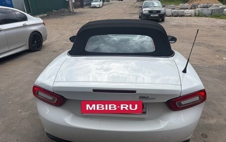 Fiat 124 Spider I, 2016 год, 2 450 000 рублей, 7 фотография