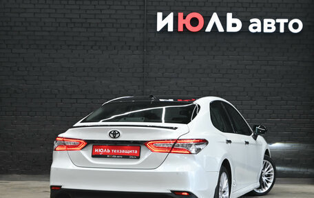 Toyota Camry, 2018 год, 2 910 000 рублей, 7 фотография