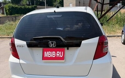 Honda Fit III, 2010 год, 700 000 рублей, 1 фотография