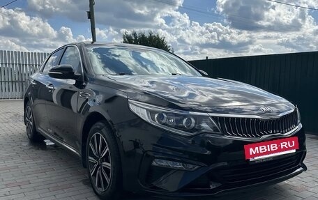 KIA Optima IV, 2018 год, 2 300 000 рублей, 4 фотография