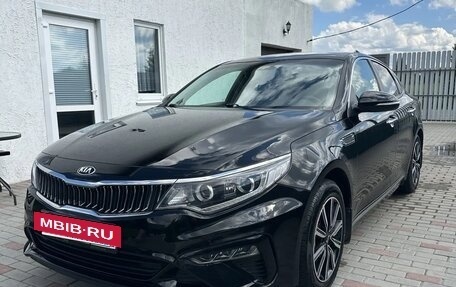 KIA Optima IV, 2018 год, 2 300 000 рублей, 2 фотография