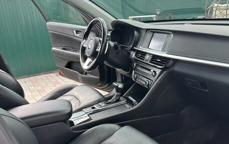 KIA Optima IV, 2018 год, 2 300 000 рублей, 17 фотография