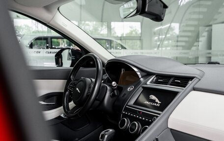 Jaguar E-Pace, 2020 год, 2 999 999 рублей, 11 фотография