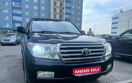 Toyota Land Cruiser 200, 2011 год, 2 100 000 рублей, 2 фотография