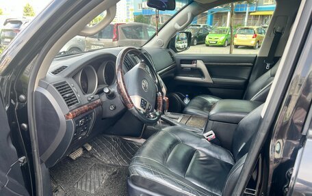Toyota Land Cruiser 200, 2011 год, 2 100 000 рублей, 7 фотография