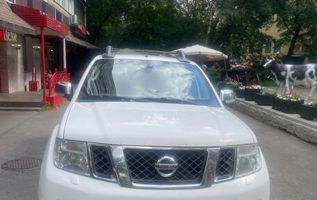 Nissan Navara (Frontier), 2013 год, 1 500 000 рублей, 2 фотография