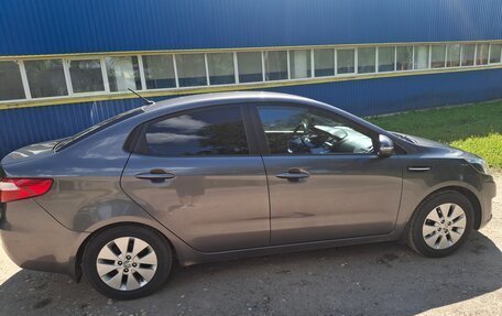 KIA Rio III рестайлинг, 2014 год, 960 000 рублей, 7 фотография