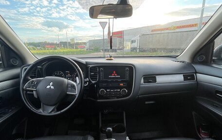 Mitsubishi Outlander III рестайлинг 3, 2013 год, 1 180 000 рублей, 15 фотография