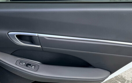 Hyundai Sonata VIII, 2021 год, 2 600 000 рублей, 20 фотография
